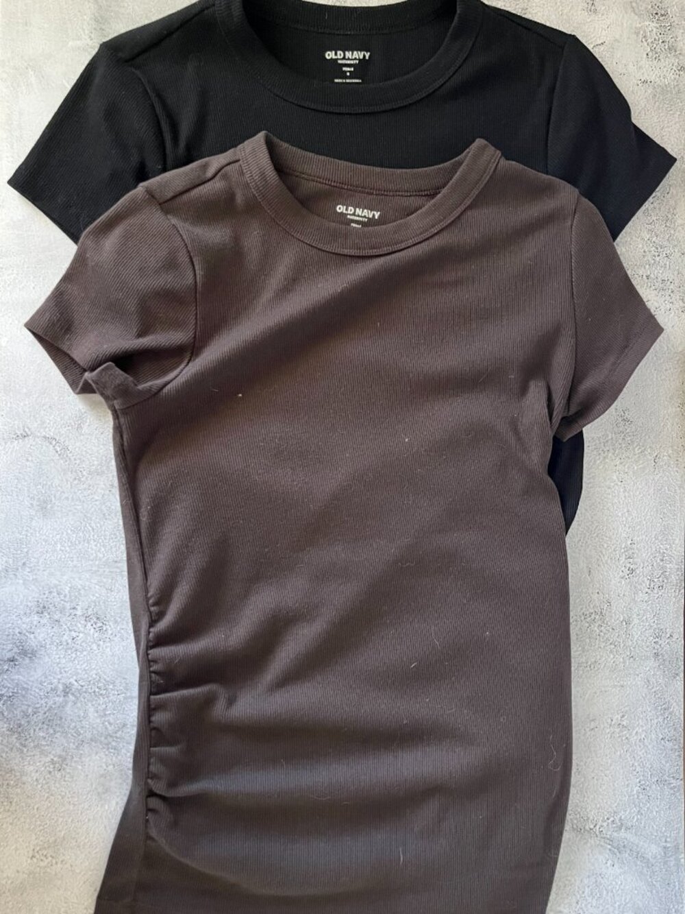 Ribbed Crewneck Maternity T-Shirts - Black & Brown | Old Navy